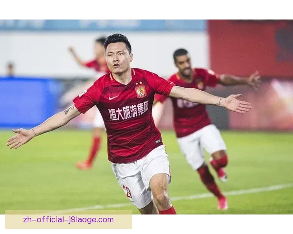 广州恒大中超七连冠王朝崛起背后的战略布局与时代传奇全景解读